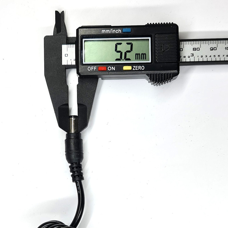 آداپتور 24 ولت 2 آمپر کد 2420 آداپتور 24 ولت 2 آمپر کد 2420