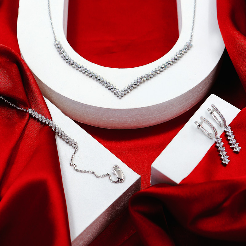 نیم ست نقره زنانه جی تی ای مدل جی نایس نیم ست نقره زنانه جی تی ای مدل جی نایس