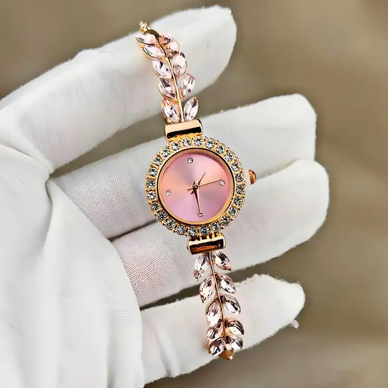 ساعت مچی عقربه ای زنانه مدل نگینی بند کرواتی02