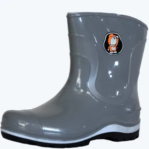 نیم بوت پسرانه نسیم مدل  تامی مینی کد NSM 4004