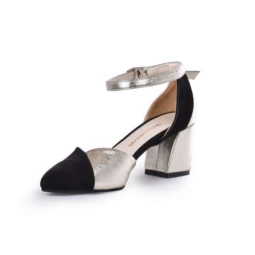 صندل زنانه دنیای مارک مدل مایا صندل زنانه دنیای مارک مدل مایا