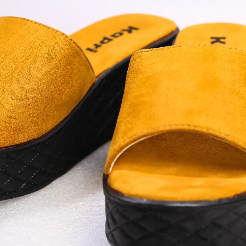 صندل زنانه کپری مدل CAP-YLL