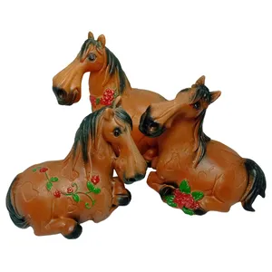 مجسمه مدل اسب خوش شانسی مجموعه 3 عددی