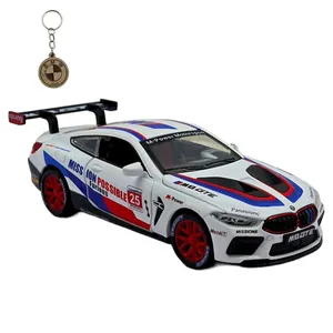 ماکت ماشین ناب سل مدل بی ام و ام 8 فلزی چراغدار BMW M8 GT همراه با جاسوییچی