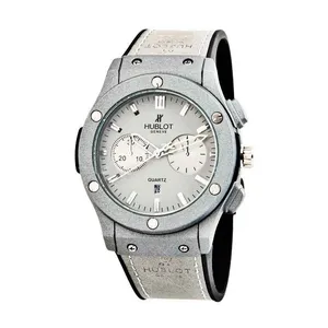 ساعت مچی عقربه‌ای مردانه هابلوت مدل 1100T3