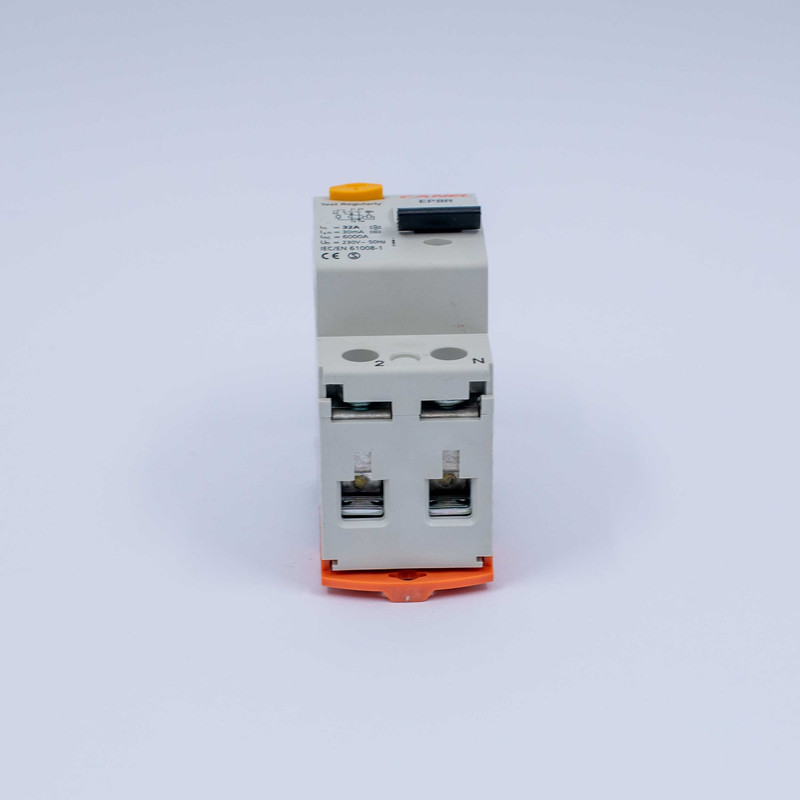 فیوز محافظ جان تک فاز 32 آمپر کانل مدل C32