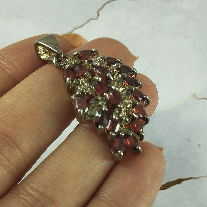 آویز گردنبند نقره زنانه سلین کالا مدل یاقوت سرخ کد 04