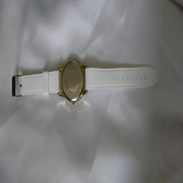 ساعت مچی عقربه ای دخترانه مدل فانتزی