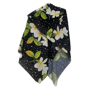 روسری زنانه مدل نخی چهارفصل قواره بزرگ کد 1416