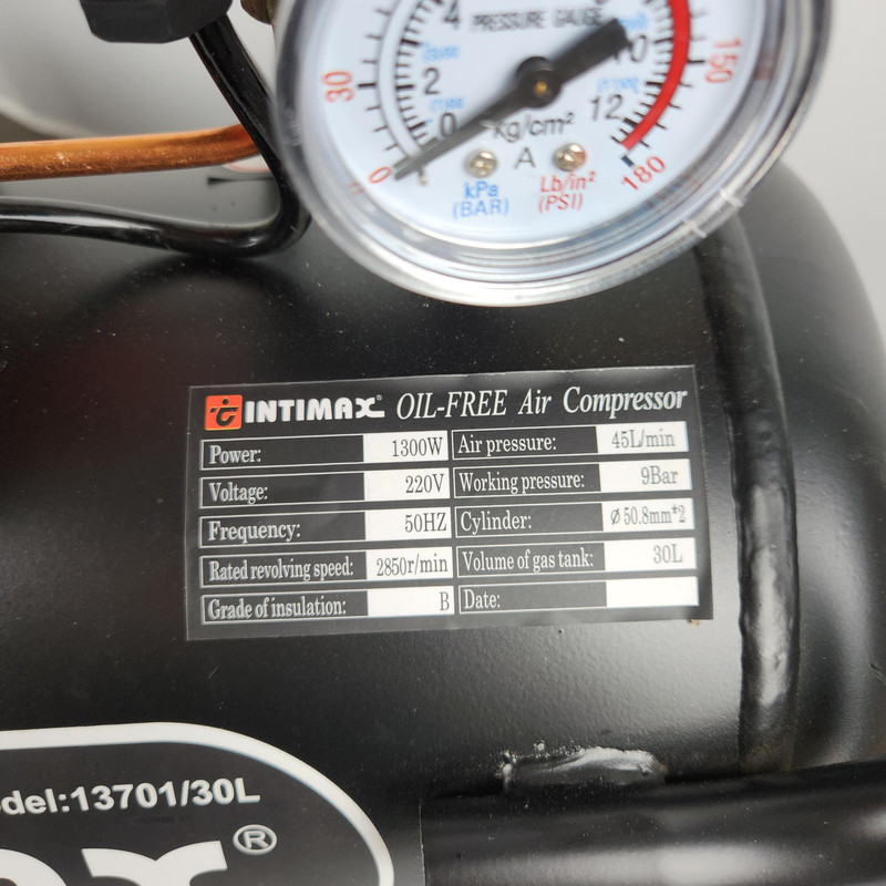 کمپرسور باد صنعتی اینتیمکث کد سایلنت-30L