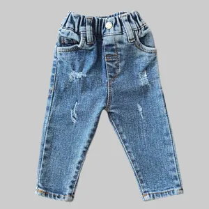 شلوار جین نوزادی مدل ساده کد mld