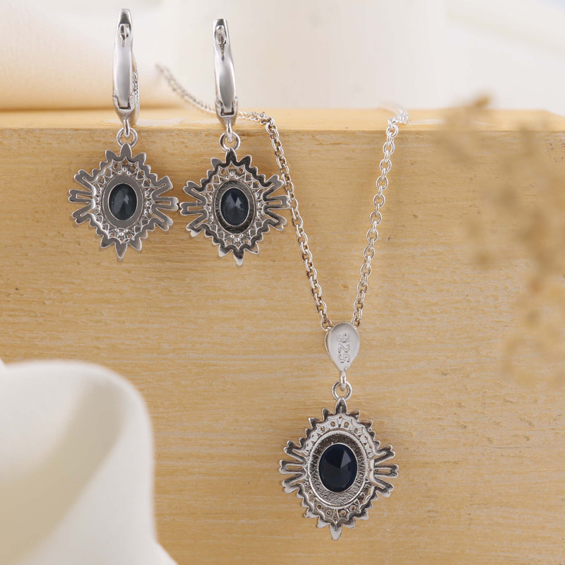 نیم ست نقره زنانه بازرگانی میلادی مدل سنگ کوارتز نگین برلیان بدون ریزش آبکاری رادیوم کد NTR_489