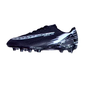 کفش فوتبال مردانه مدل ۲۰۲۵
