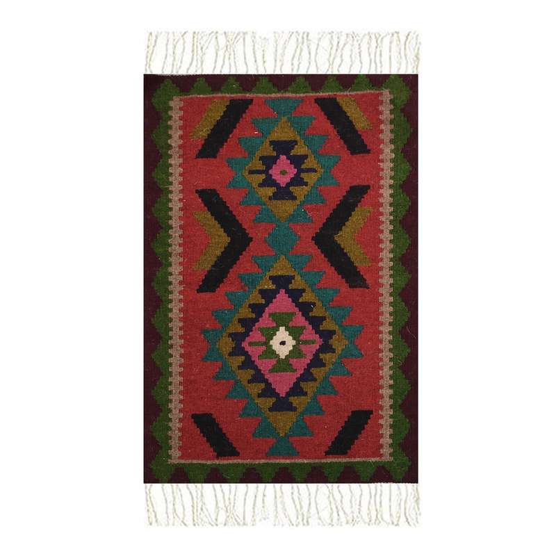 گلیم دستبافت نیم متری مدل آذربایجان کد 14