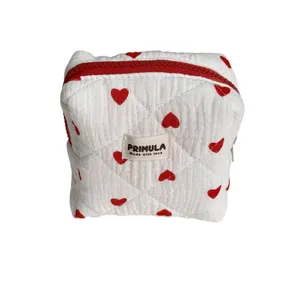 کیف نوار بهداشتی پریمولا مدل قلبی