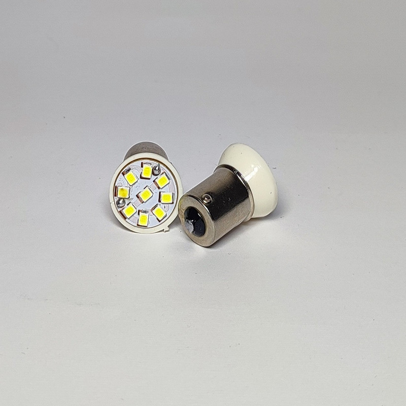 لامپ ال ای دی خودرو مدل SMD-F9W بسته 2 عددی