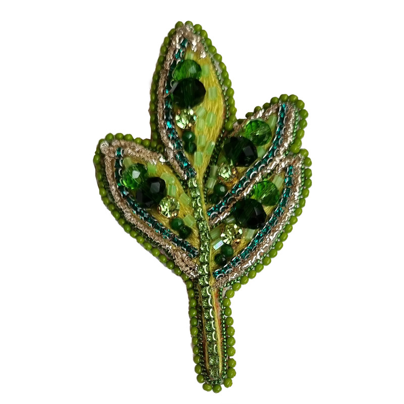 سنجاق سینه زنانه مدل برگ زیتون جواهردوزی کد GL752 سنجاق سینه زنانه مدل برگ زیتون جواهردوزی کد GL752