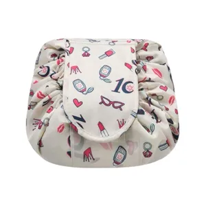 کیف لوازم آرایش زنانه مدل ERHETUS طرح مانیکور