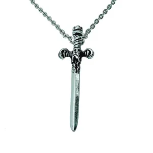 گردنبند مردانه مدل دو طرفه طرح شمشیر آرتور کد 635GAM