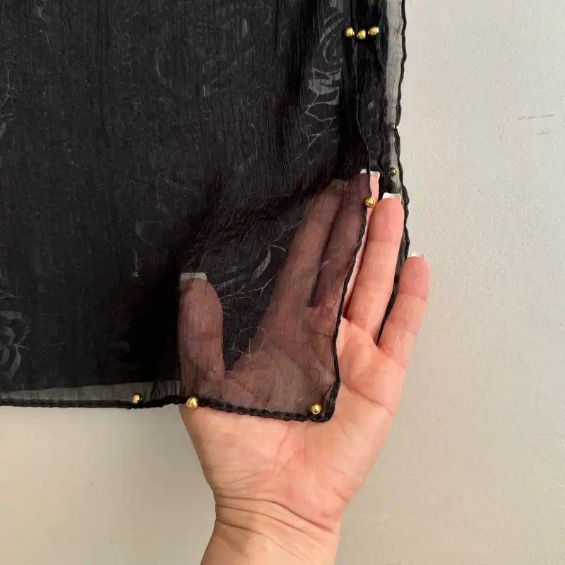 شال زنانه مدل حریر شیشه ای زمینه هایلایت