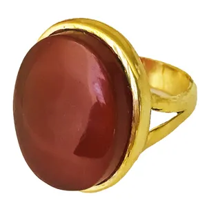 انگشتر نقره زنانه مدل ساده مزین به عقیق با تراش یمانی