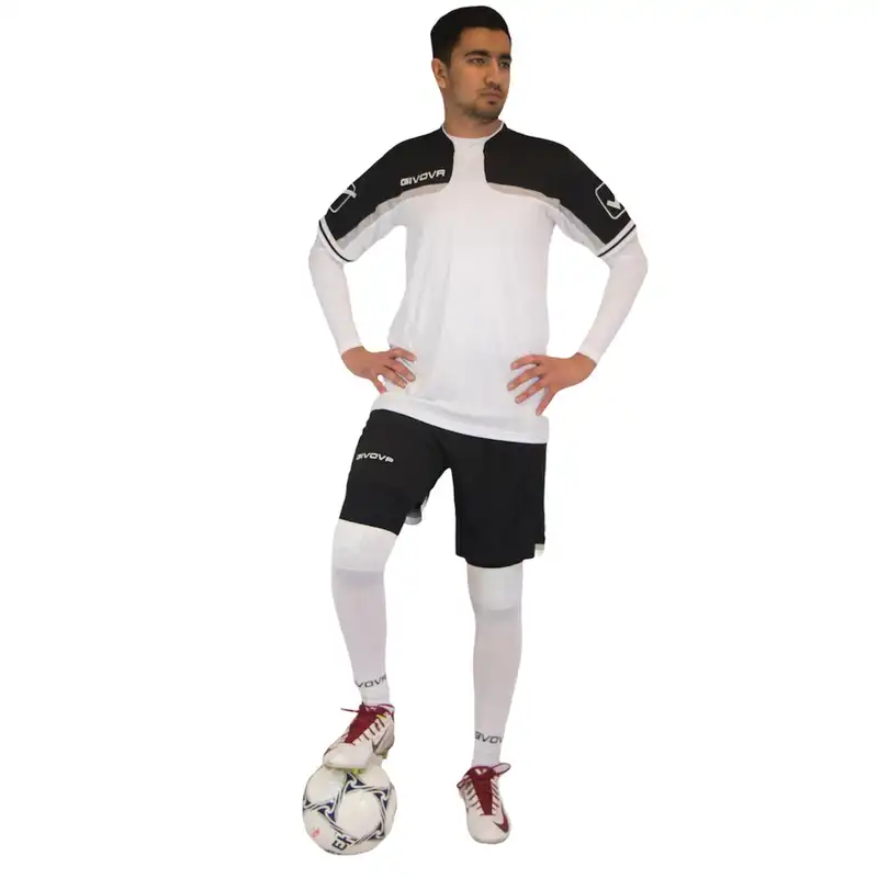 ست تی شرت و شلوارک ورزشی مردانه جیووا مدل KITC47 Soccer Kit رنگ سفید