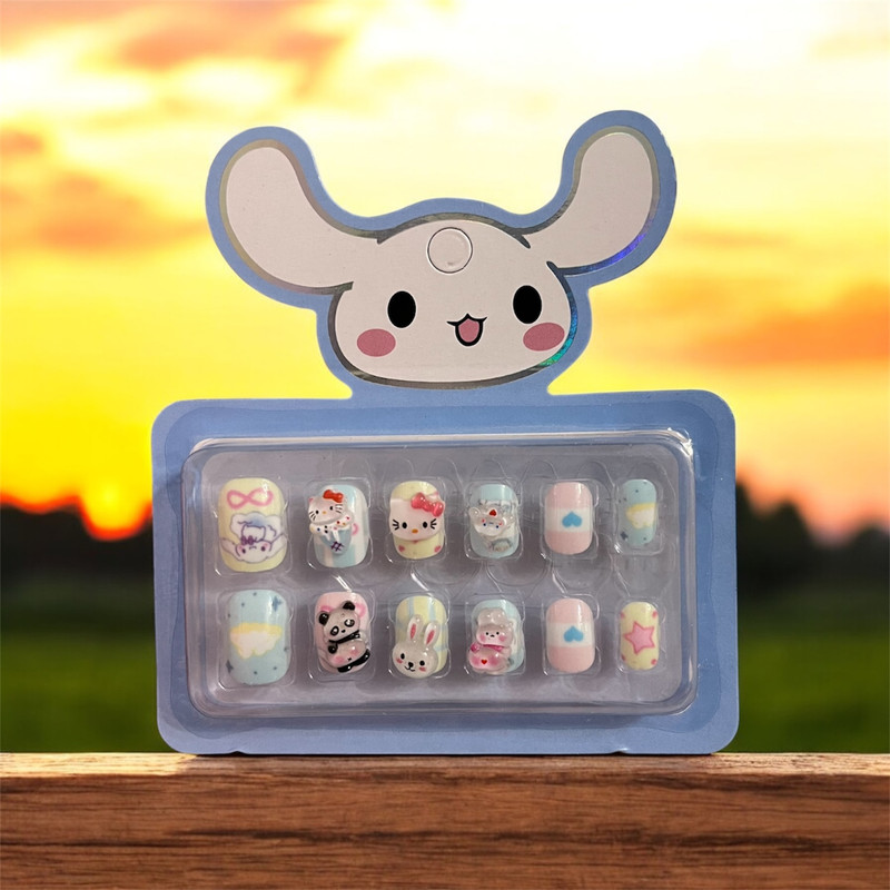 ناخن مصنوعی کودک مدل کرومی بسته 12 عددی