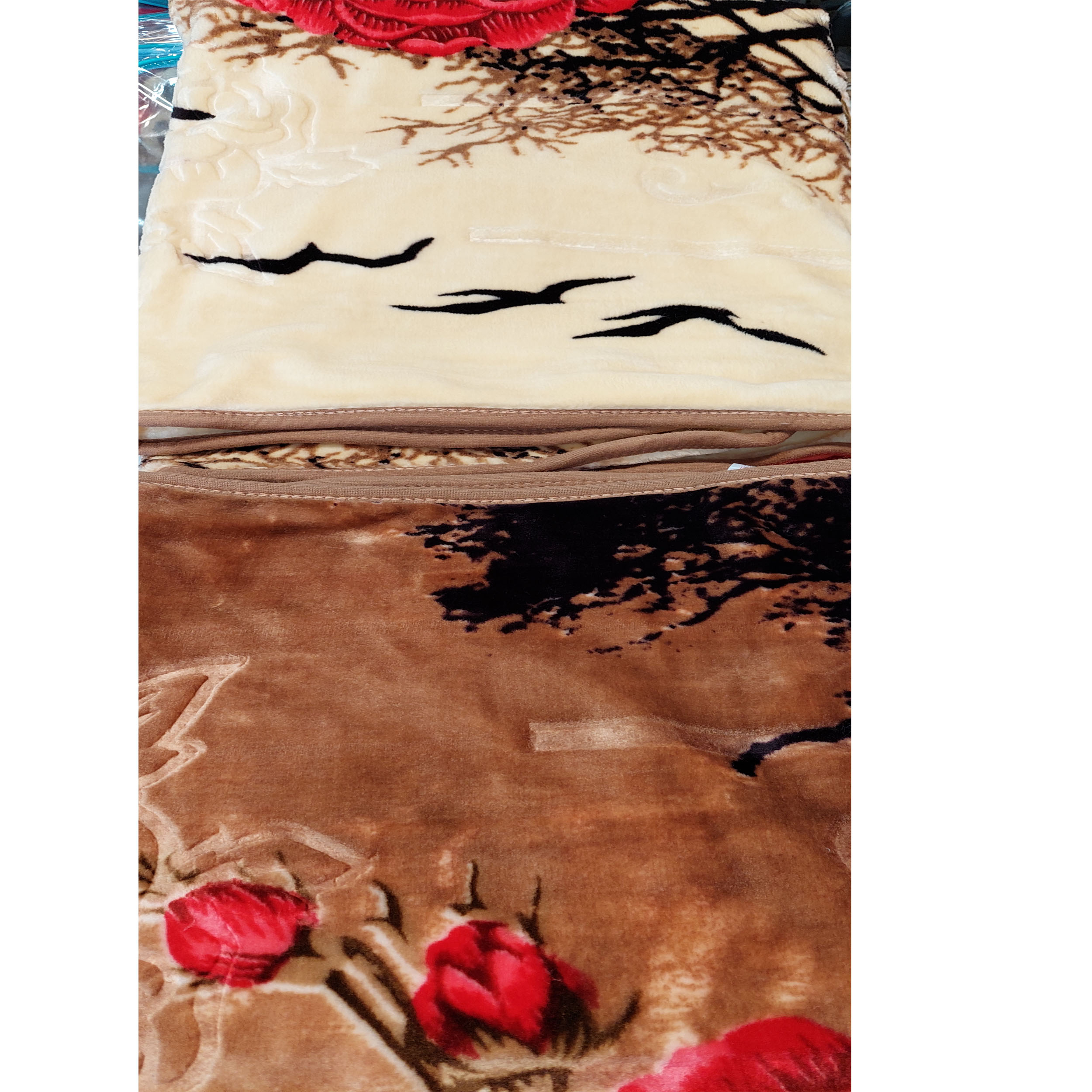 پتو شادیلون مدل آتیس کد 22 دونفره سایز 200x230 سانتی متر