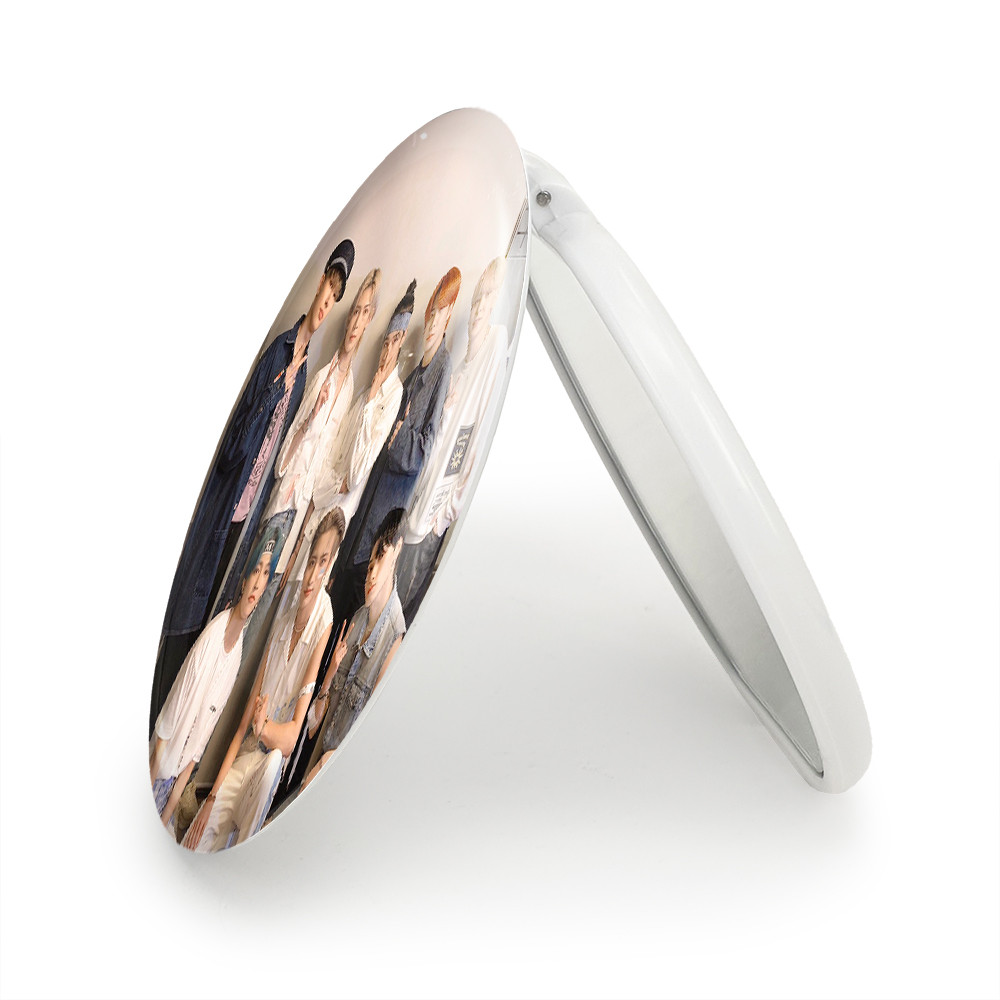 آینه جیبی خندالو طرح گروه ایتیز ATEEZ مدل تاشو کد 21301