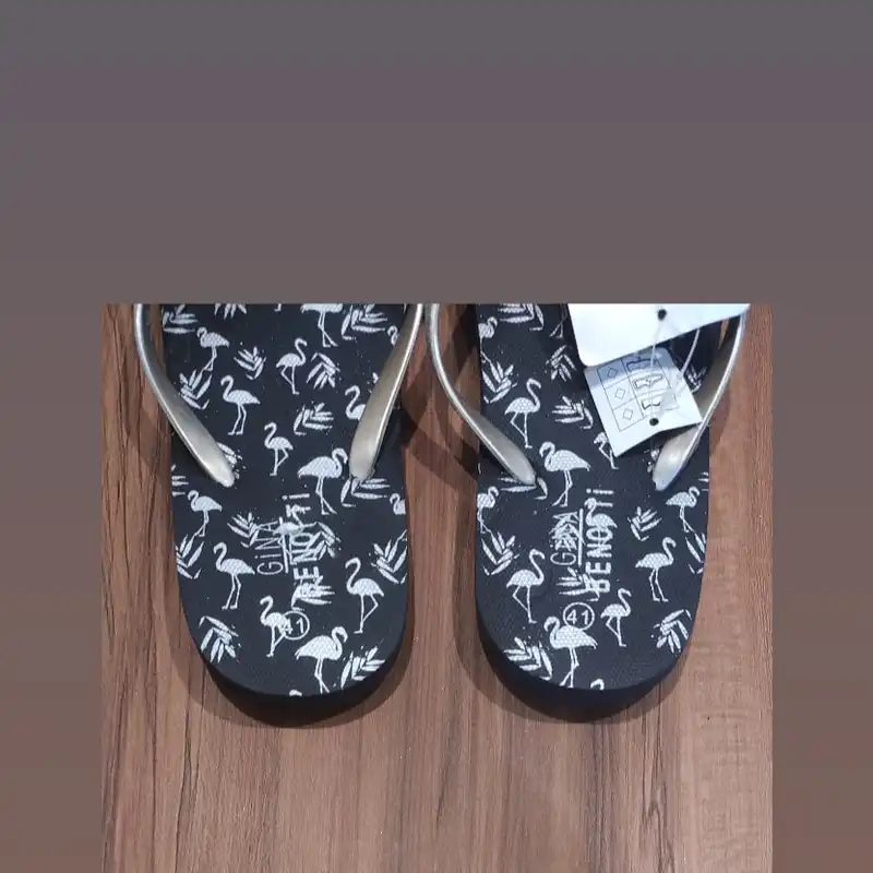 دمپایی لاانگشتی زنانه جینا بنوتی مدل G2020