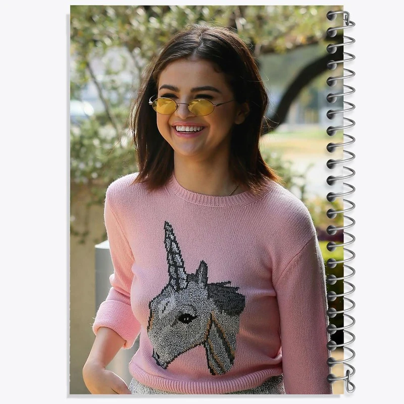دفتر نت موسیقی 50 برگ خندالو مدل سلنا گومز Selena Gomez کد 19207