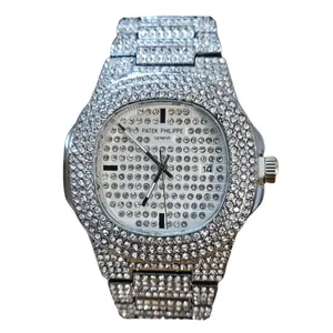 ساعت مچی عقربه‌ای مردانه پتک فیلیپ مدل فول نگین 