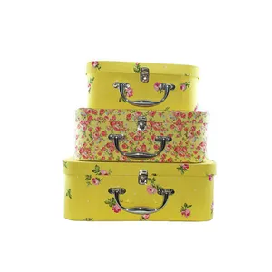 جعبه هدیه مدل چمدانی کد  001 مجموعه 3 عددی