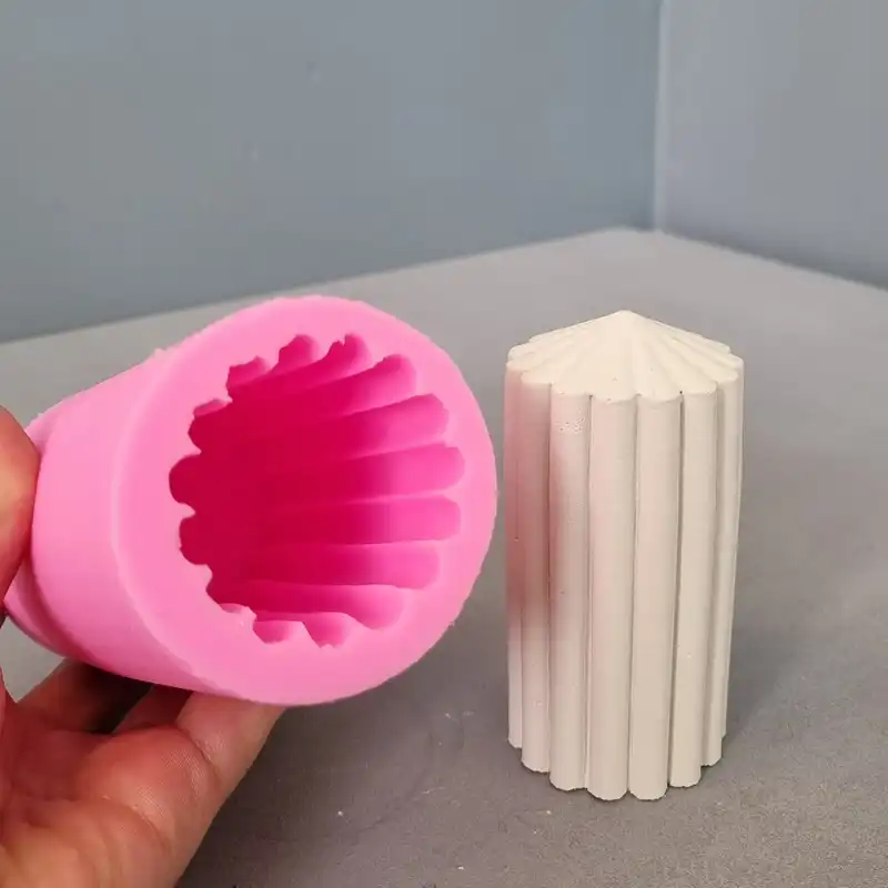 قالب شمع مدل استوانه شياردار کد 10