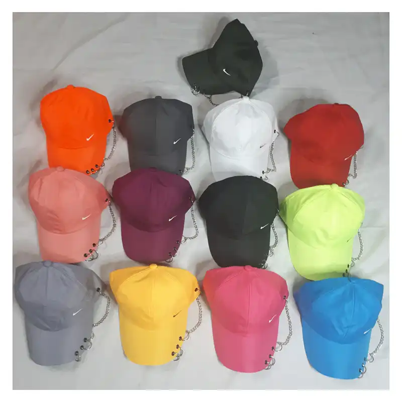 کلاه کپ مدل پرسینگ زنجیری