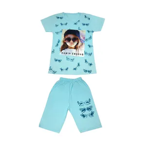 ست تی شرت آستین کوتاه و شلوارک دخترانه مدل چراغدار کد 2