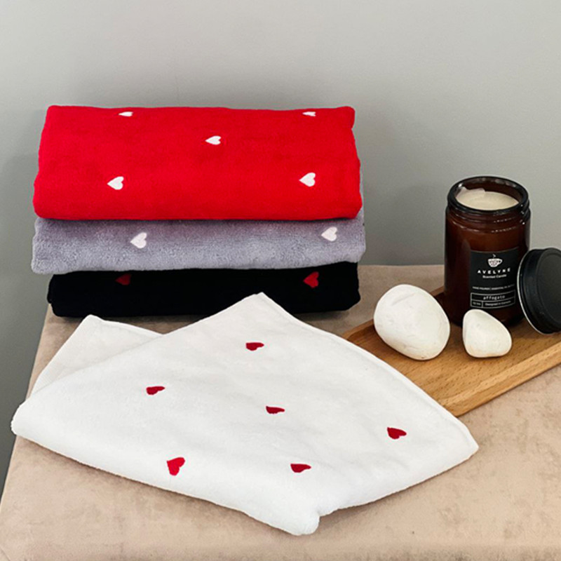 حوله دست و صورت آذرریس مدل لاو سایز 40x77 سانتی متر