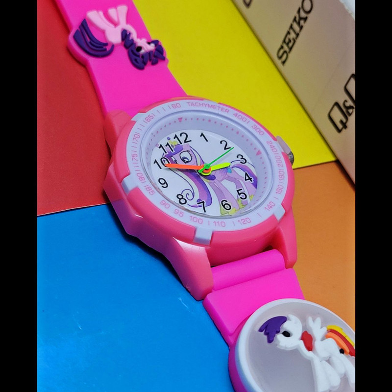 ساعت مچی عقربه ای بچگانه مدل چراغدار 07 ساعت مچی عقربه ای بچگانه مدل چراغدار 07