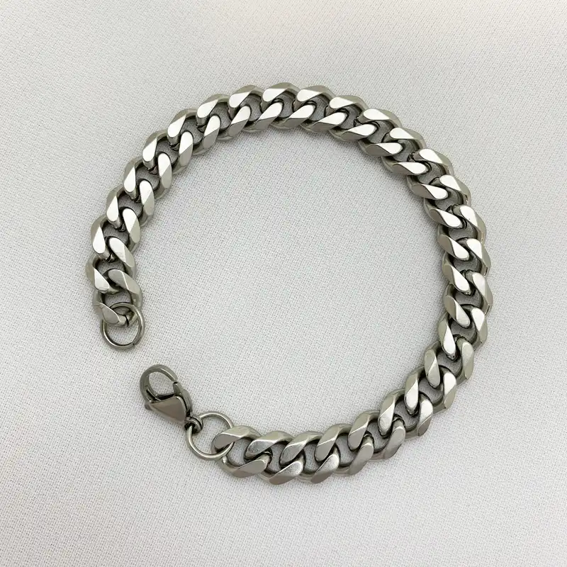 دستبند مردانه مدل B1000