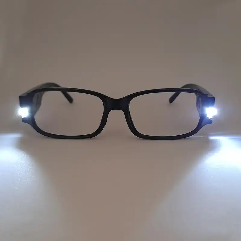 فریم عینک طبی  مدل چراغ دار کد 777