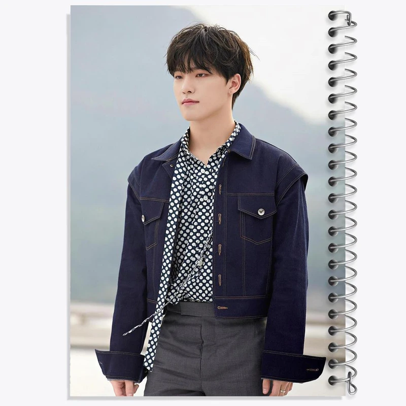 دفتر نت موسیقی 50 برگ خندالو مدل دینو گروه سونتین Seventeen کد 21611