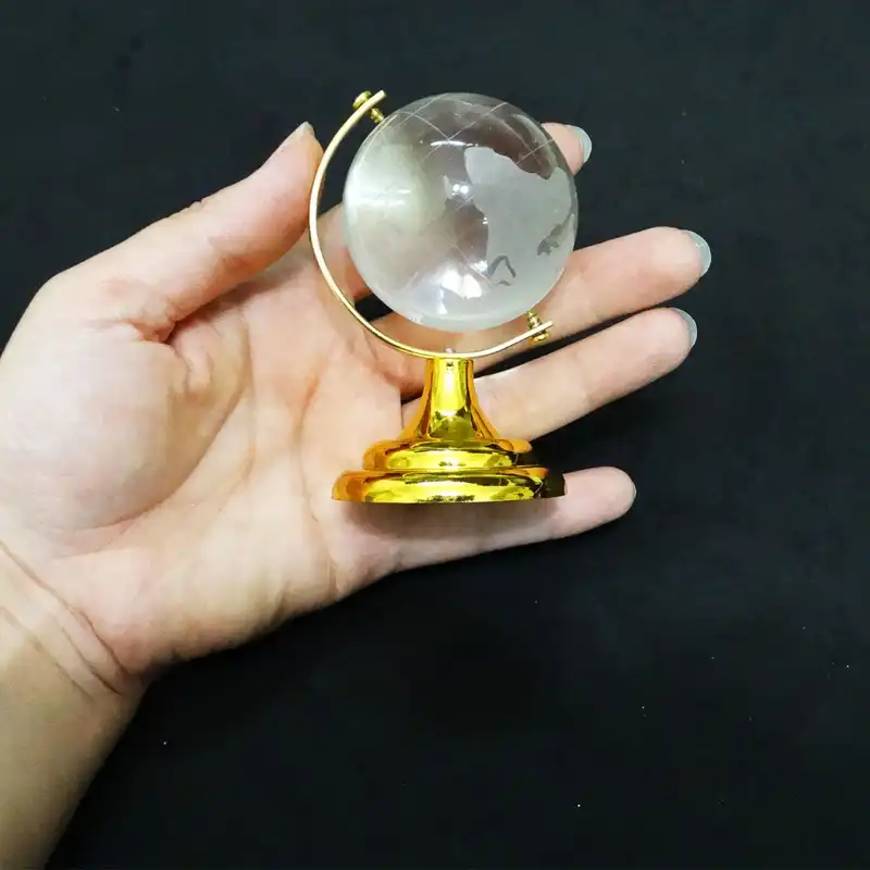 دکوری مدل کره زمین بلوری کد 04