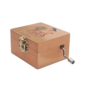 جعبه موزیکال مدل چوبی عاشقانه