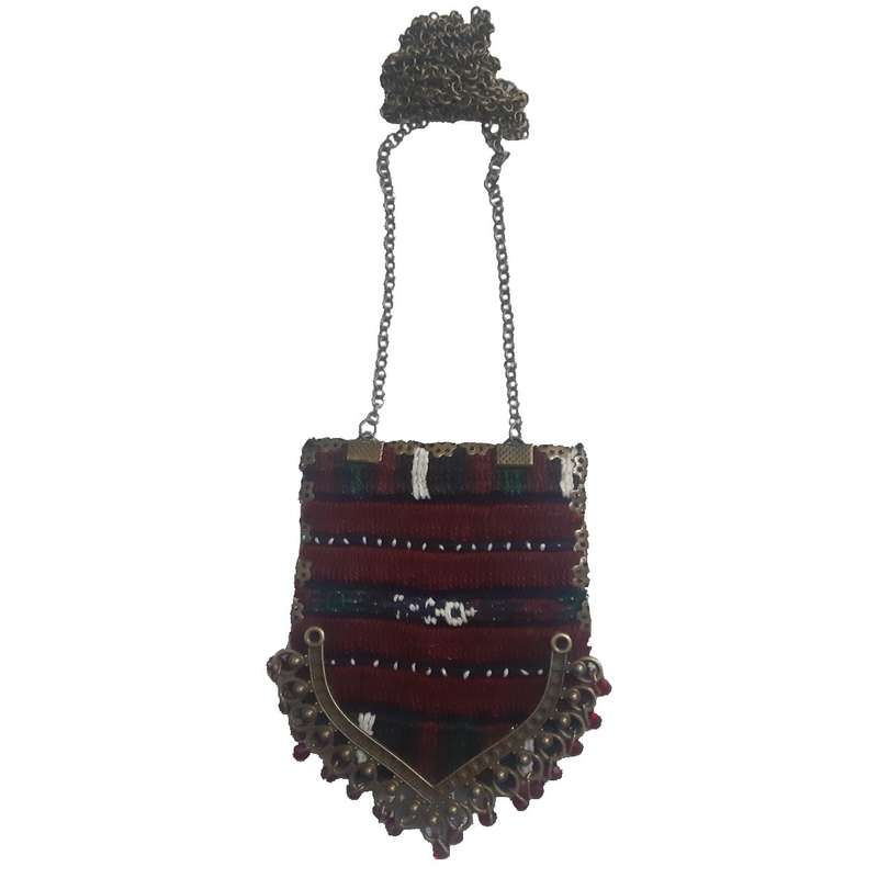 گردنبند سوزن دوزی کد L16