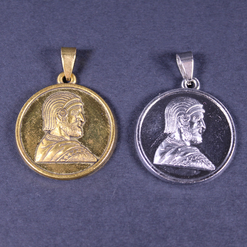 آویز گردنبند مردانه مدل کوروش کبیر