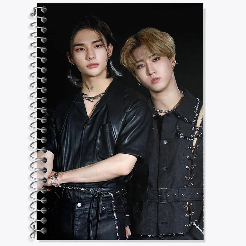 دفتر زبان 50 برگ خندالو مدل سه خط طرح جیسونگ و فلیکس گروه استری کیدز Stary Kids کد 16907