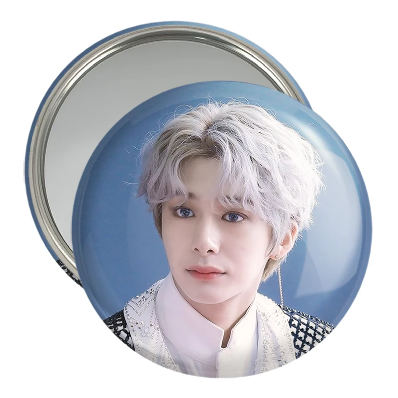 آینه جیبی خندالو مدل هیونگ وون گروه مانستا اکس MONSTA X  کد 21176