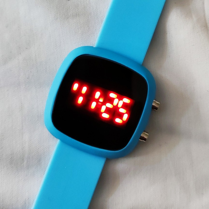 ساعت مچی دیجیتال بچگانه والار مدل W1