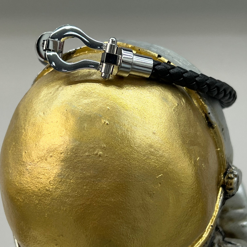 دستبند مردانه مدل OMGA