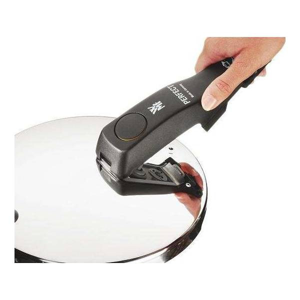 در زودپز دبلیو ام اف مدل Perfect plus در زودپز دبلیو ام اف مدل Perfect plus